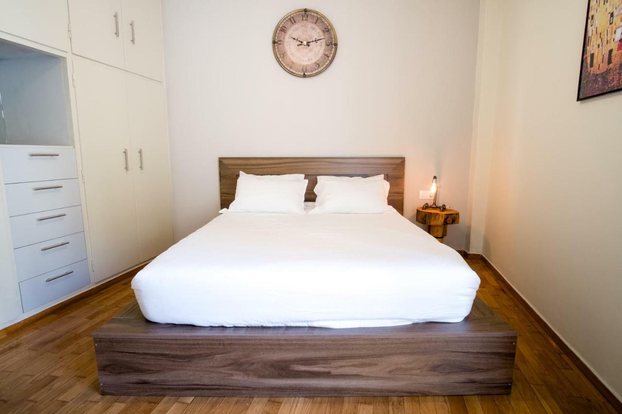 Comfy Apartment Of 104 M² Near Metro! Athene Buitenkant foto