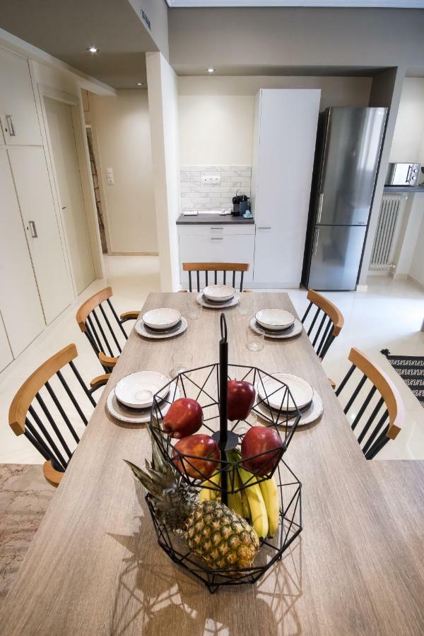 Comfy Apartment Of 104 M² Near Metro! Athene Buitenkant foto