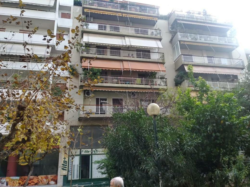 Comfy Apartment Of 104 M² Near Metro! Athene Buitenkant foto